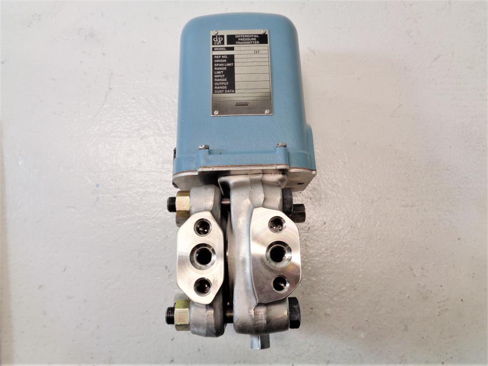 Foxboro 0 - 250 IN H2O d/p Cell Differential Pressure Transmitter 13A5-MC0